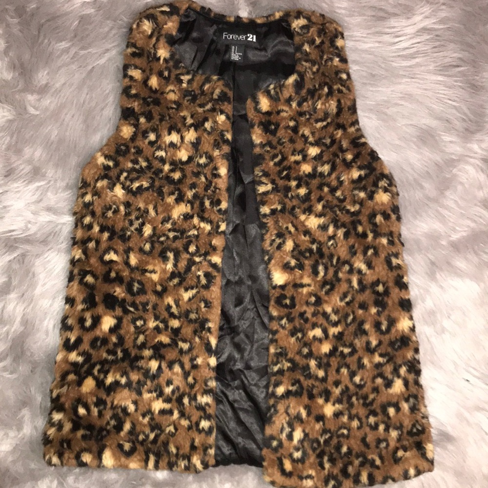 F21 Leopard Print Vest Size Small - image 2